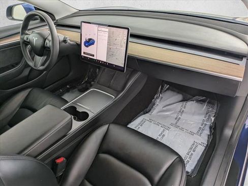Used 2022 Tesla Model 3 Long Range image 20