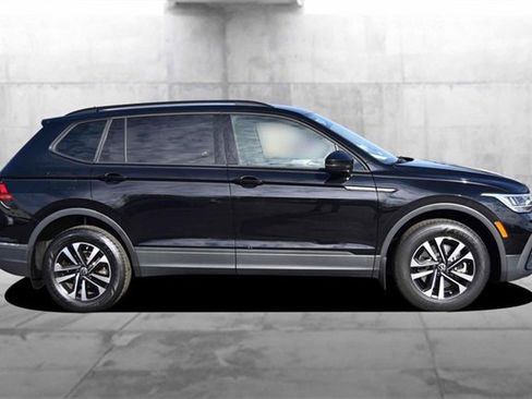 Certified 2023 Volkswagen Tiguan S image 5