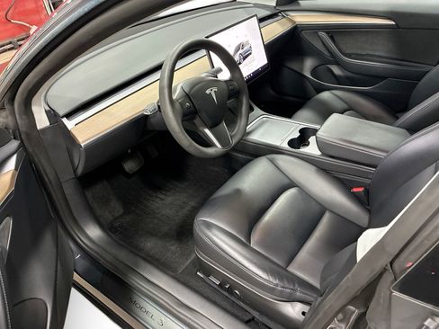 Certified 2023 Tesla Model 3 Standard Range RWD image 9