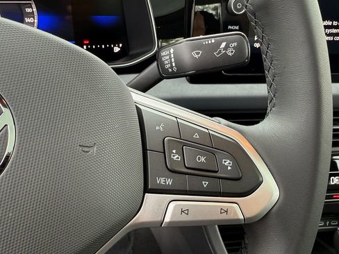 New 2026 Volkswagen Jetta SE image 18