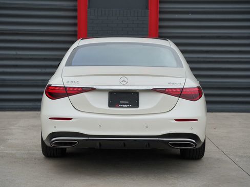Used 2023 Mercedes-Benz S 580 4MATIC Sedan image 4