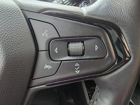 Used 2023 Chevrolet Bolt EUV Premier w/ Redline Edition image 30