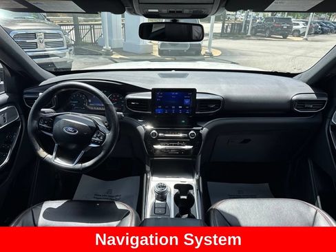 Used 2023 Ford Explorer ST-Line w/ Class IV Trailer Tow Package AWD/4WD image 18