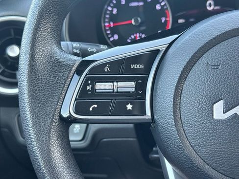 Used 2023 Kia Forte LXS image 25