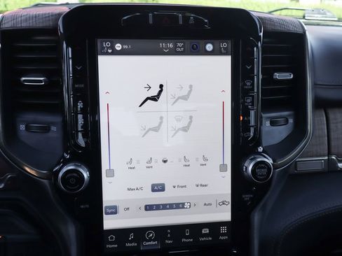 Used 2022 RAM 3500 Limited image 35