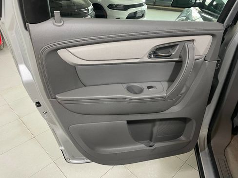 Used 2016 Chevrolet Traverse LS image 19