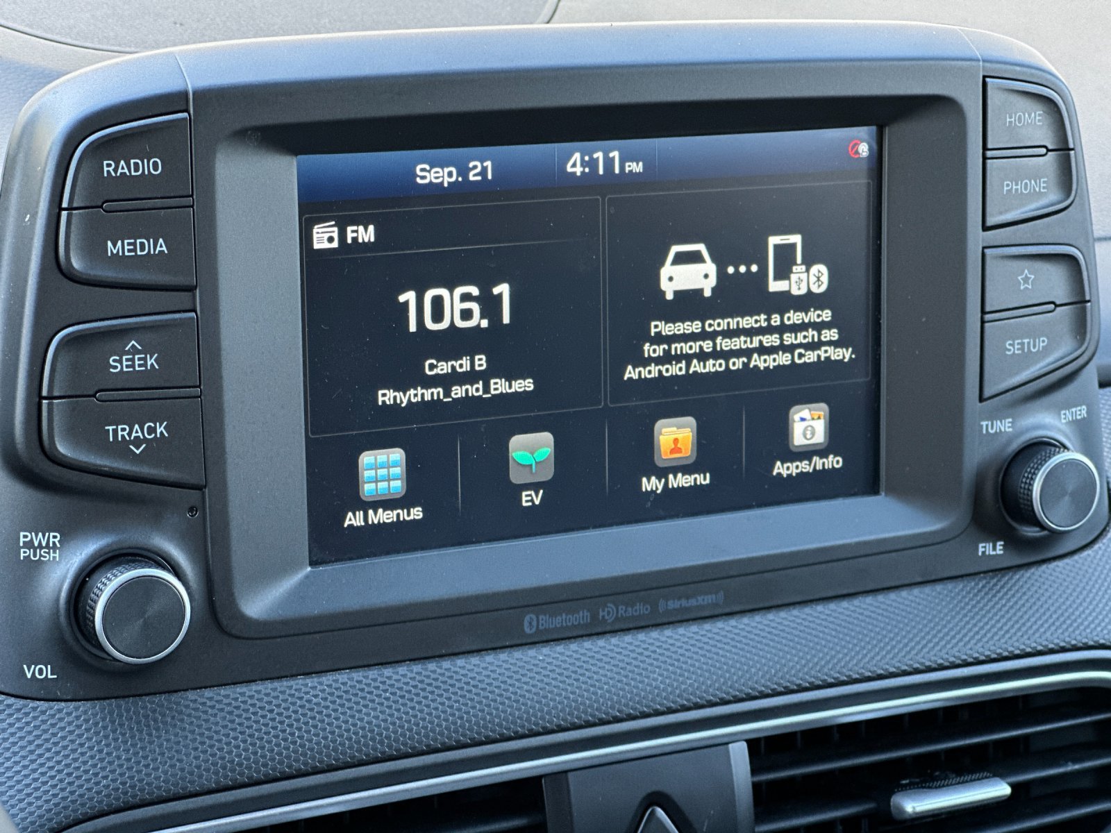 Used 2021 Hyundai Kona SEL w/ Cargo Package FWD image 18