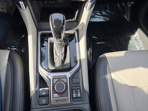 Used 2023 Subaru Forester Limited image 41