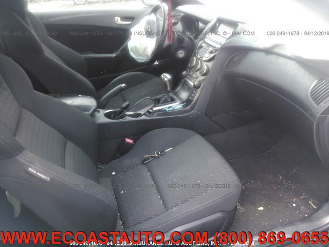 Used 2013 Hyundai Genesis 2.0T RWD image 5