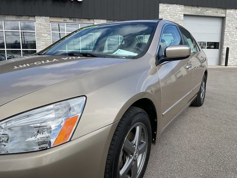 Used 2005 Honda Accord EX-L image 2