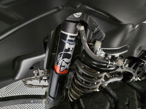 Used 2021 Jeep Gladiator Mojave image 15