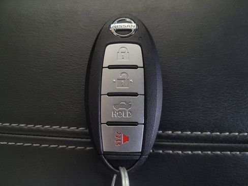 Used 2023 Nissan Sentra SV image 27