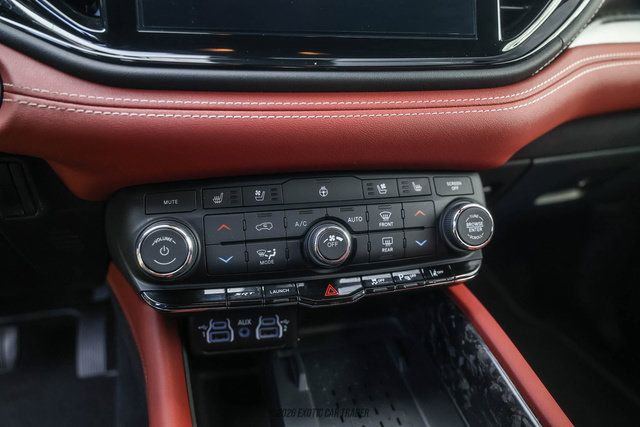 Used 2026 Dodge Durango SRT Hellcat w/ Premium Group AWD/4WD image 57