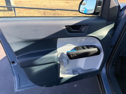 Used 2025 Ford Maverick XLT w/ XLT Luxury Package image 5