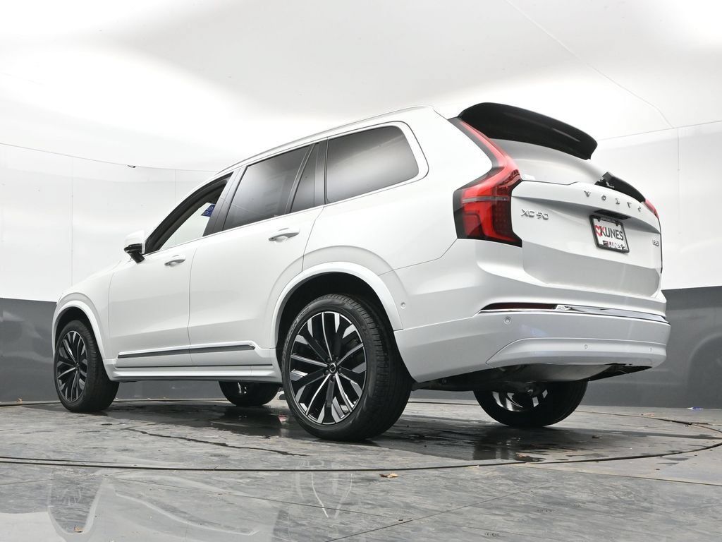New 2026 Volvo XC90 B6 Plus w/ Protection Package AWD/4WD image 41