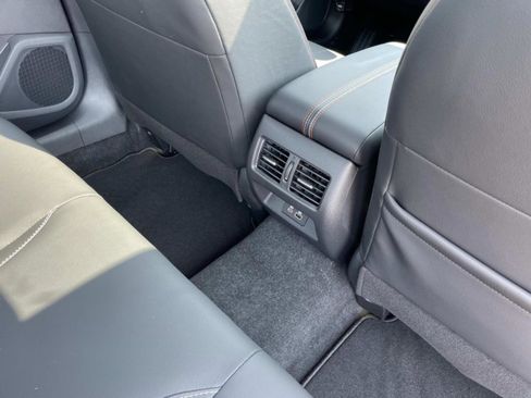 New 2026 Nissan Altima 2.5 SR FWD image 18