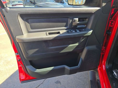 Used 2014 RAM 1500 Express image 21