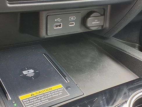 Used 2025 Honda Passport Black Edition image 23