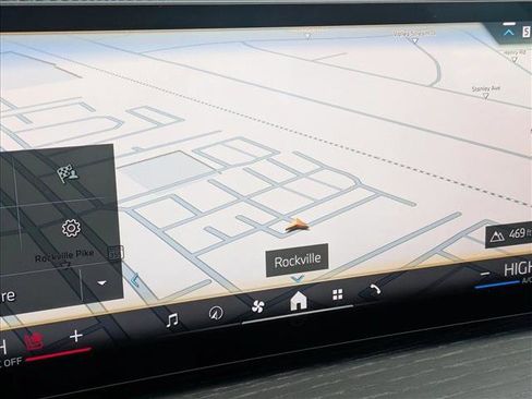 New 2026 BMW 330i xDrive Sedan w/ Convenience Package image 14