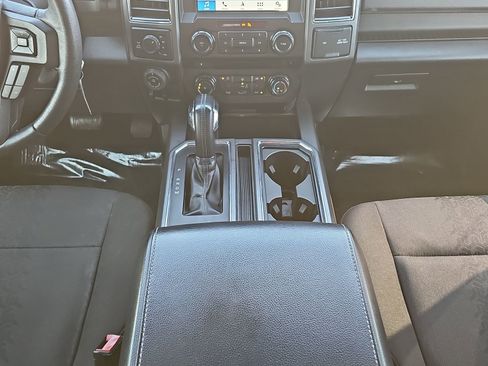 Used 2018 Ford F150 XLT w/ Equipment Group 302A Luxury image 15