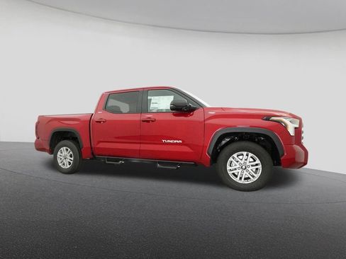 New 2026 Toyota Tundra SR5 AWD/4WD image 28