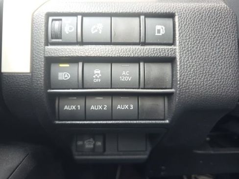 Used 2024 Toyota Tacoma TRD Off-Road AWD/4WD image 20