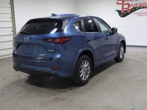 Used 2024 MAZDA CX-5 AWD 2.5 S w/ Select Package image 4