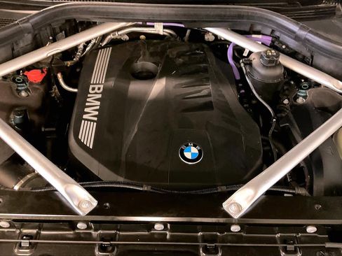 Certified 2025 BMW X7 xDrive40i image 29