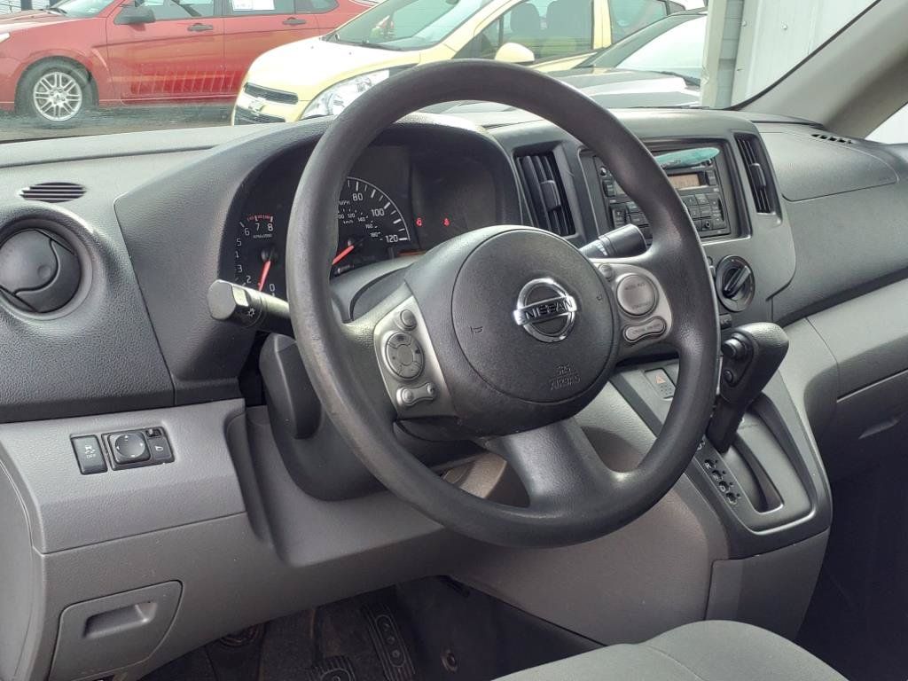 Used 2014 Nissan NV200 SV w/ Exterior Appearance Package FWD image 7