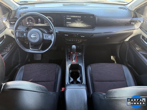 Certified 2025 Nissan Kicks SR image 16