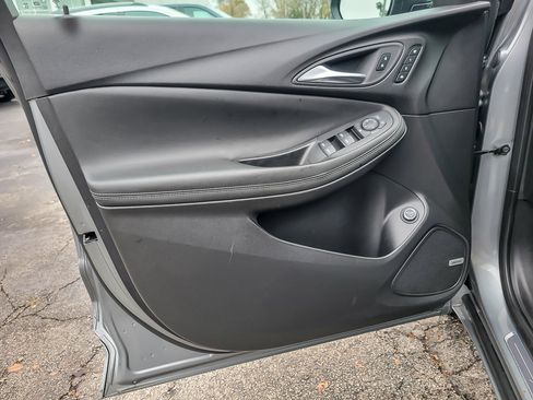 Certified 2024 Buick Encore GX Avenir w/ Avenir Technology Package image 16