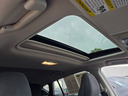 Certified 2025 Subaru Crosstrek 2.0i Premium AWD/4WD image 9