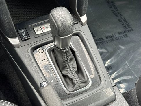 Used 2018 Subaru Forester 2.5i Touring w/ Popular Package #2 image 18