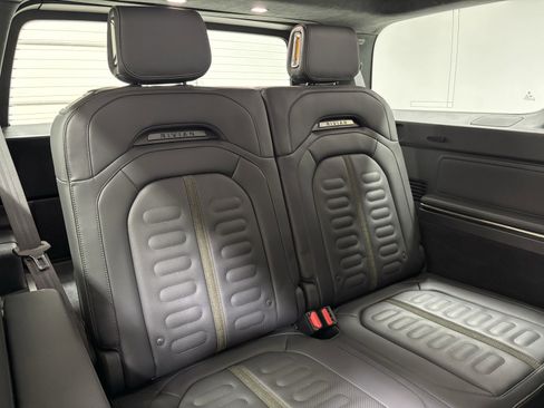 Used 2023 Rivian R1S Adventure AWD/4WD image 22