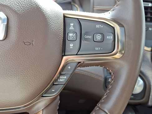 Used 2025 RAM 1500 Limited image 22