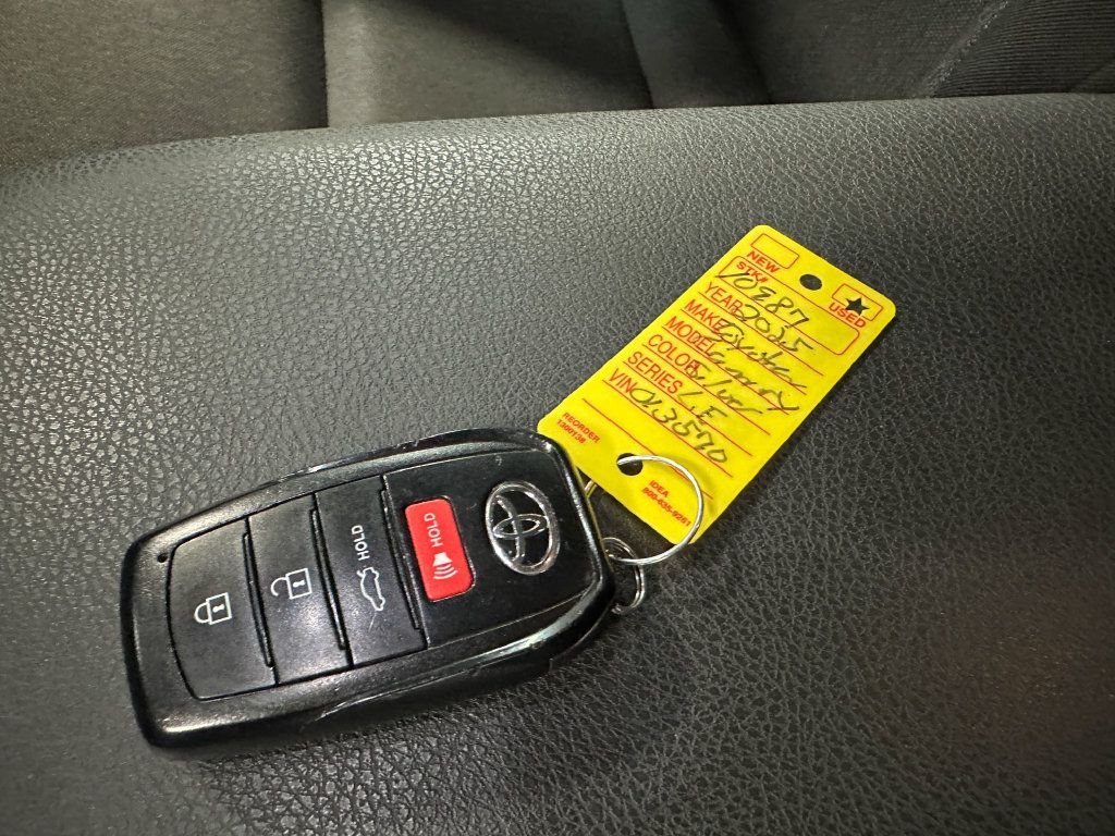 Used 2025 Toyota Camry LE FWD image 20