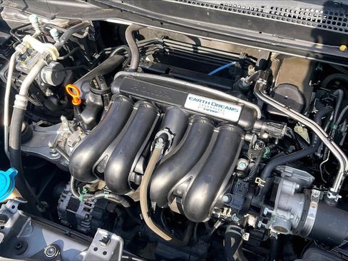 Used 2016 Honda Fit LX image 32