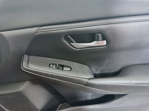 Used 2021 Nissan Sentra SV FWD image 31