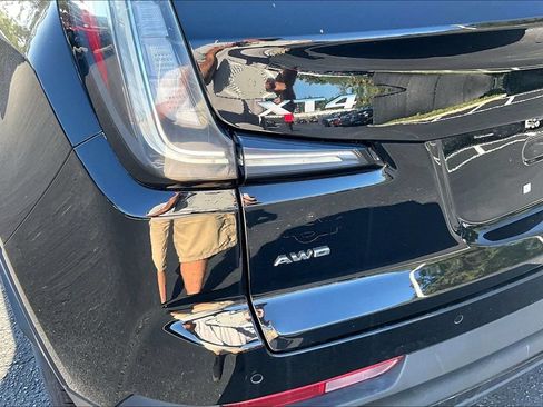 Used 2022 Cadillac XT4 Sport w/ Enhanced Visibility Package AWD/4WD image 23