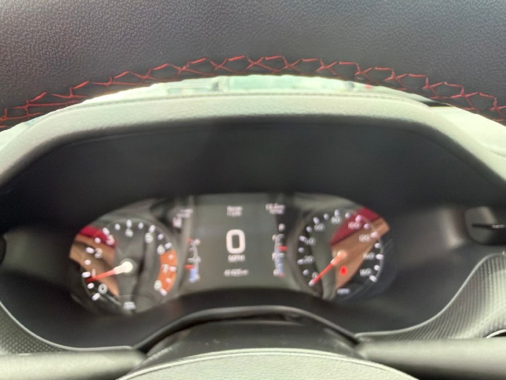 Used 2025 Jeep Compass Trailhawk AWD/4WD image 21