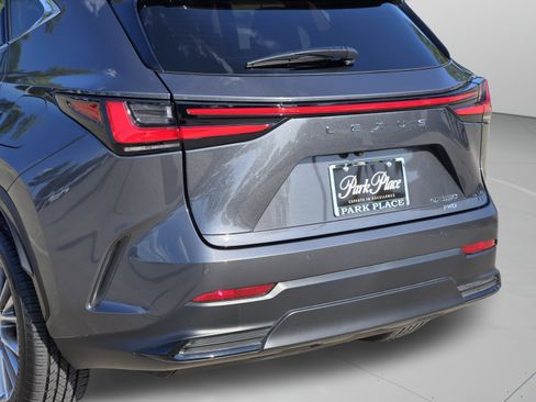Used 2025 Lexus NX 350 AWD w/ Accessory Package (2T) image 38
