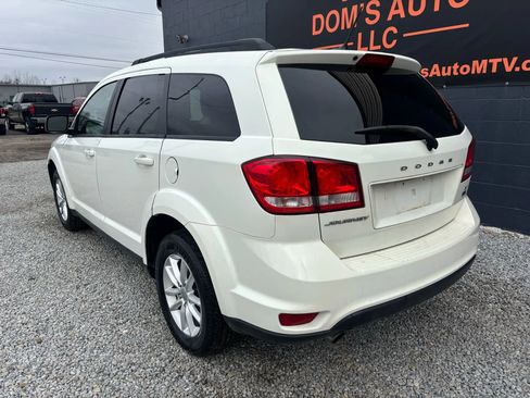 Used 2016 Dodge Journey SXT w/ Comfort/Convenience Group image 3