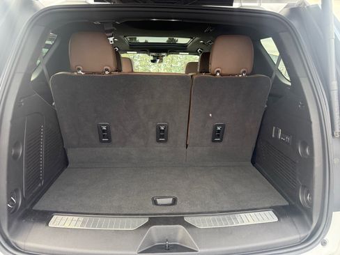 Used 2025 Chevrolet Tahoe High Country w/ Sun And Tow Package image 18