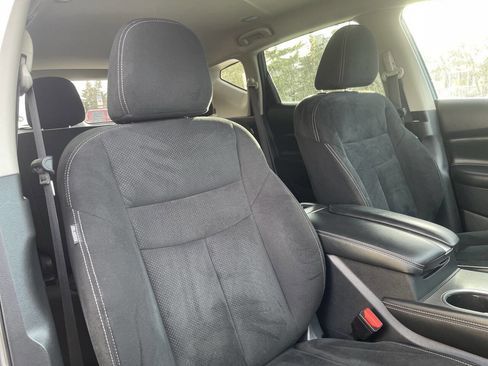 Used 2019 Nissan Murano S image 13