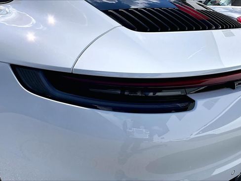 Used 2022 Porsche 911 Carrera S image 26