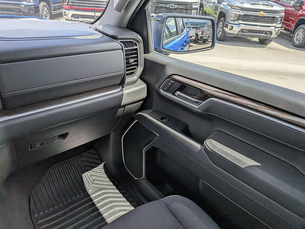 Certified 2026 Chevrolet Silverado 1500 RST RWD image 43