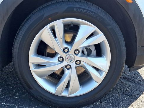 Used 2024 Buick Encore GX Preferred FWD image 26