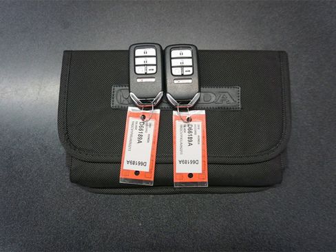 Used 2018 Honda Accord Touring image 20