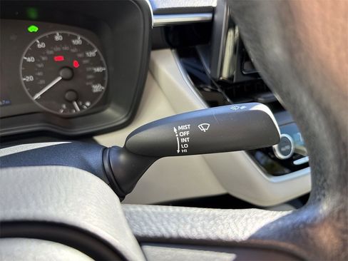 Used 2024 Toyota Corolla LE image 55