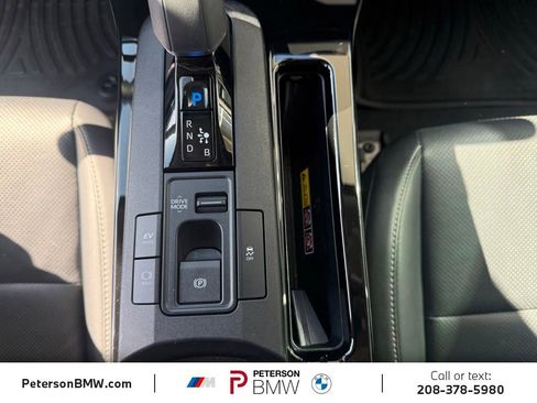 Used 2024 Toyota Prius XLE AWD/4WD image 22